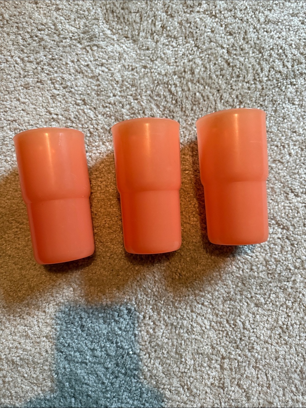 Tupperware plastic cups Set of 3